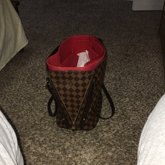 Louis Vuitton Rivington - Picture 3 of 14